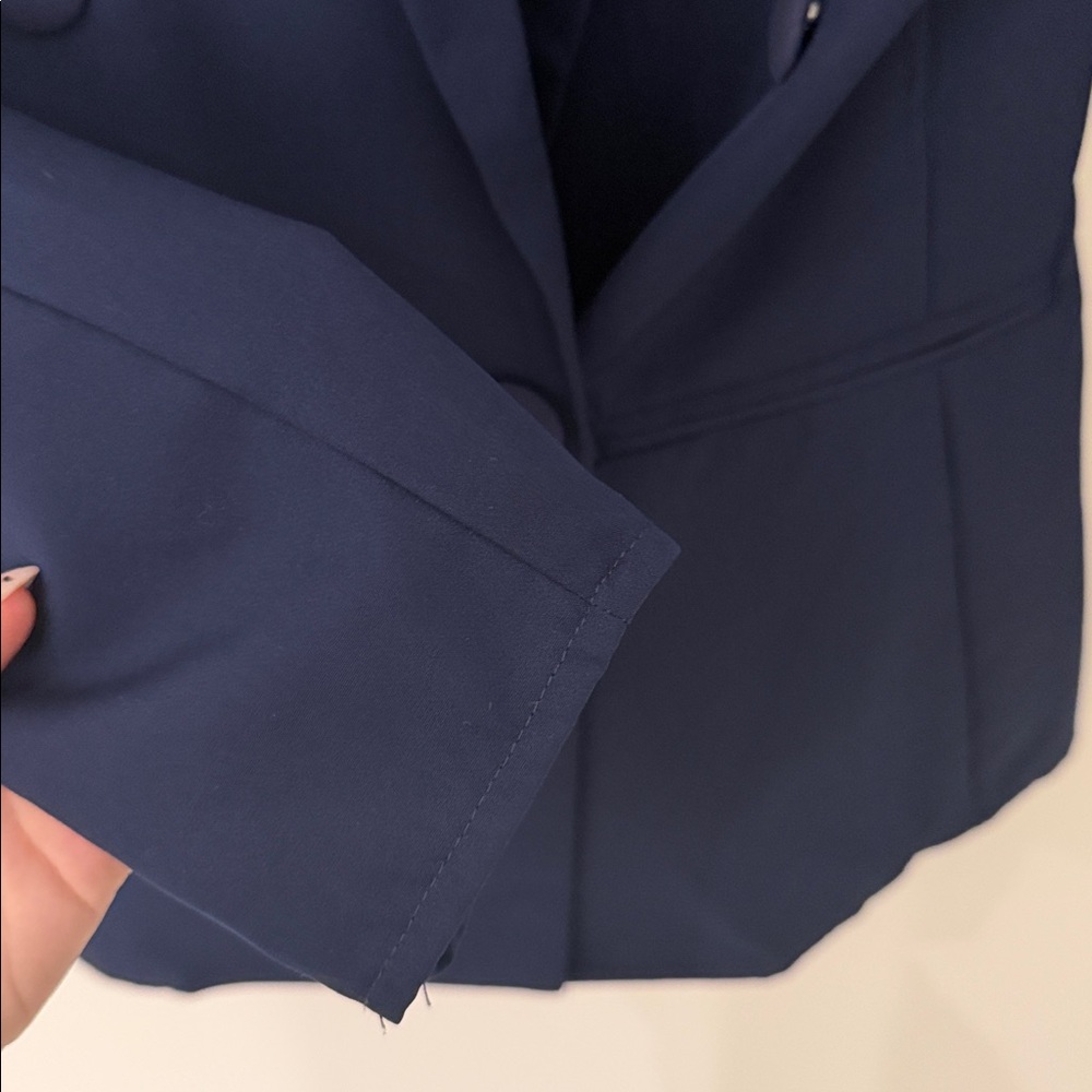 Parisian Fashion Double-Breasted Navy‎ women’s Blazer - Picture 6 of 8